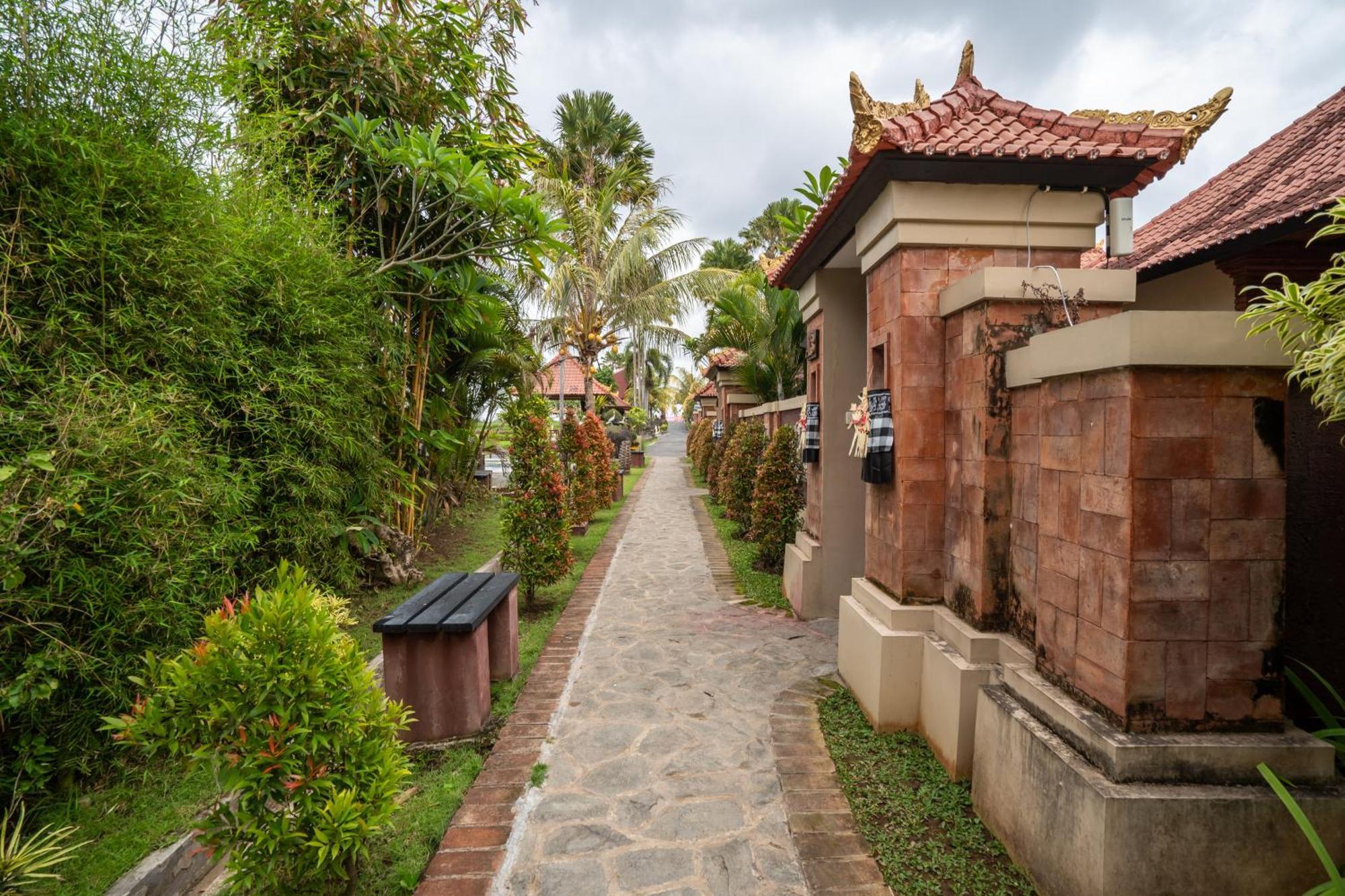 Nirmala Guest House Surf Keramas Luaran gambar